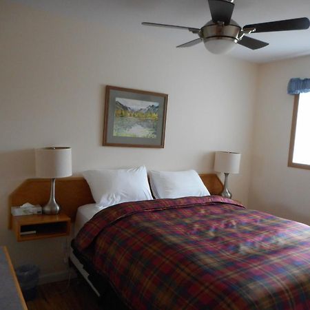 Blue River Motel Dış mekan fotoğraf