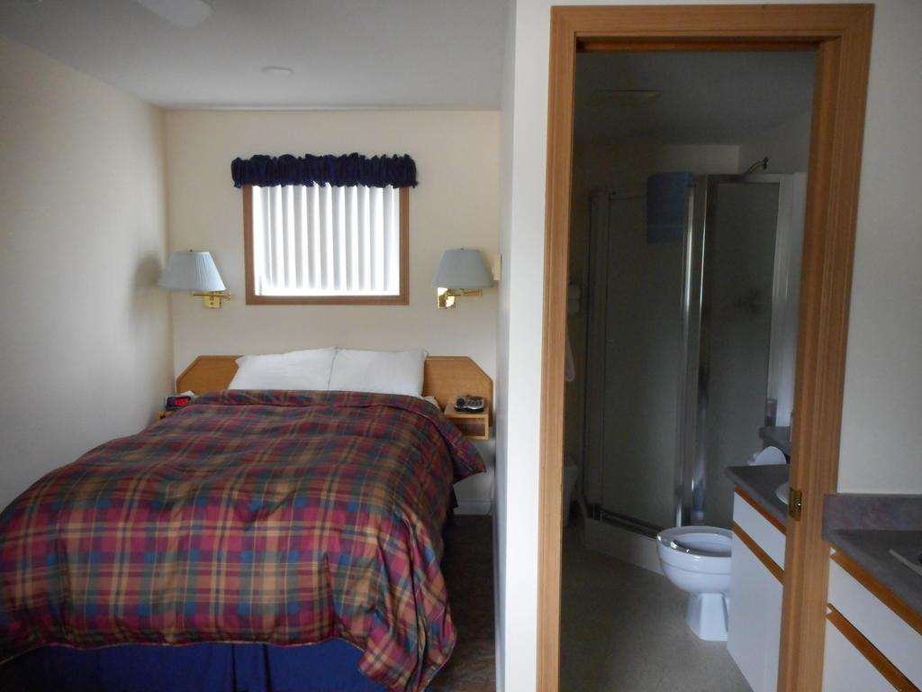 Blue River Motel Dış mekan fotoğraf